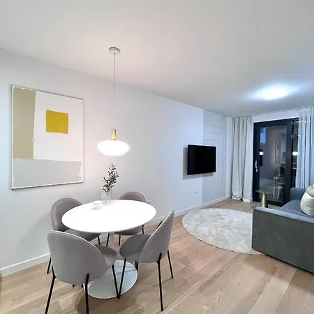 Modern Mediterranean Superior