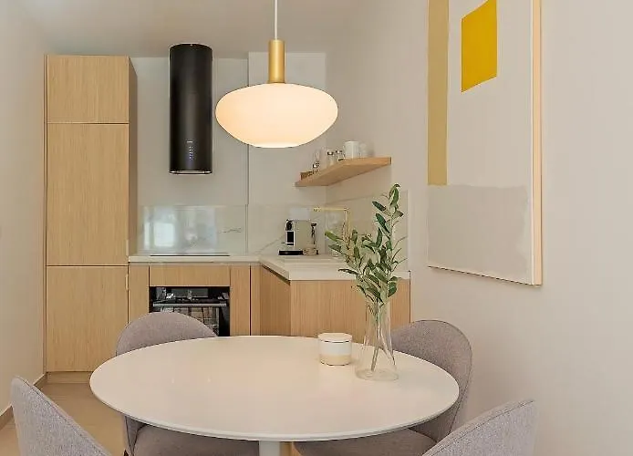 Modern Mediterranean Superior Apartamento *